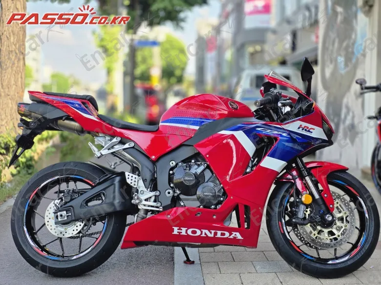 HONDA CBR 600 RR - фото 2