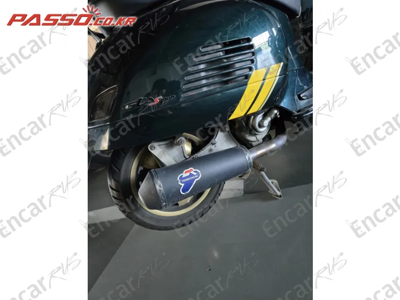 VESPA GTS 300 SUPER RACING SIXTIES - фото 3