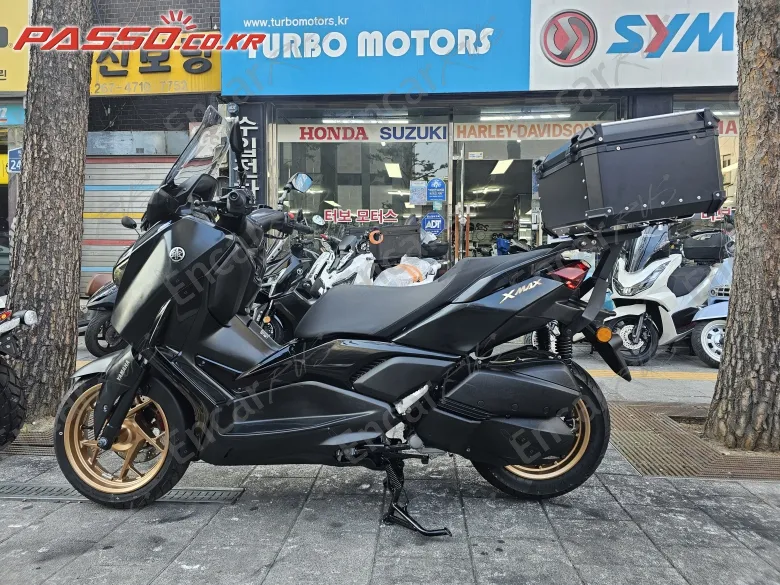 YAMAHA X MAX 300 ABS - фото 1