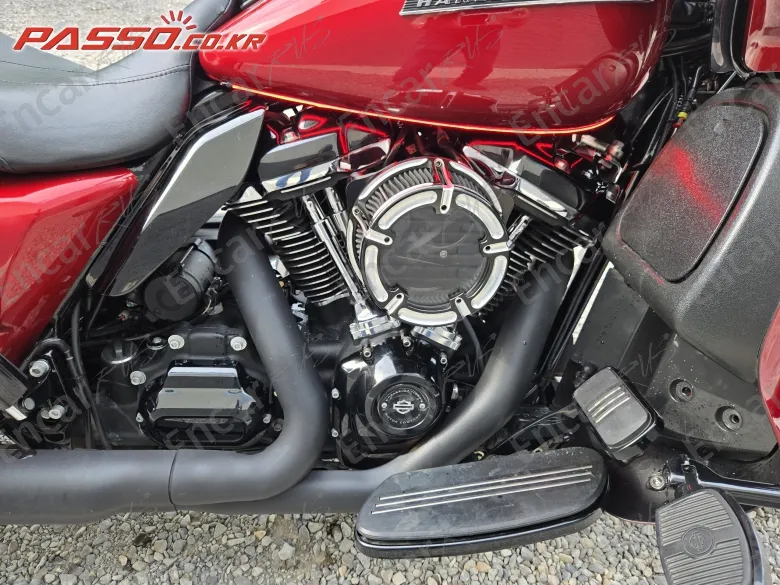 HARLEY-DAVIDSON ROAD GLIDE SPECIAL - фото 5