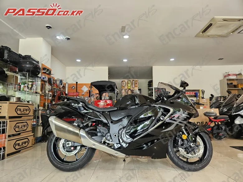 Suzuki GSX R 1300 Hayabusa 2024, фото 1
