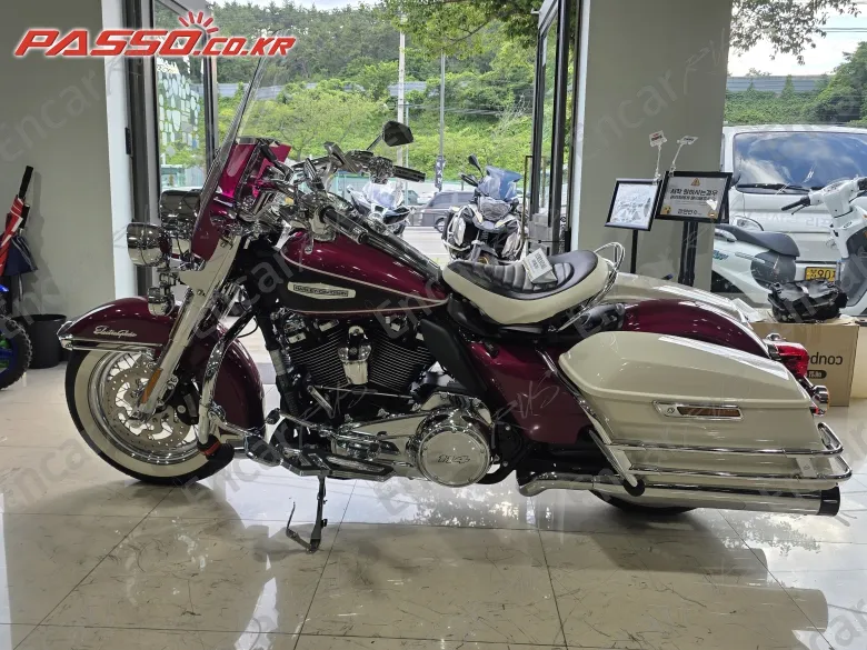HARLEY-DAVIDSON ELECTRA GLIDE HIGHWAY KING - фото 1