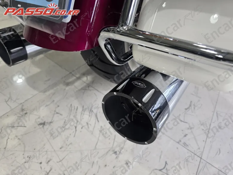 HARLEY-DAVIDSON ELECTRA GLIDE HIGHWAY KING - фото 6