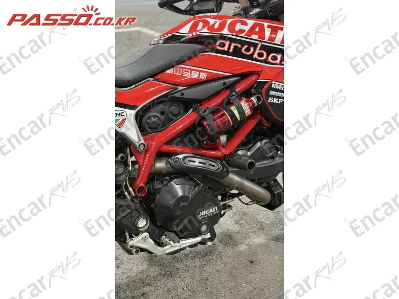 Ducati Hypermotard 939 - фото 4