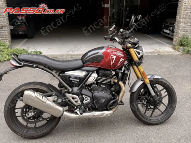 TRIUMPH SPEED 400 - фото 0