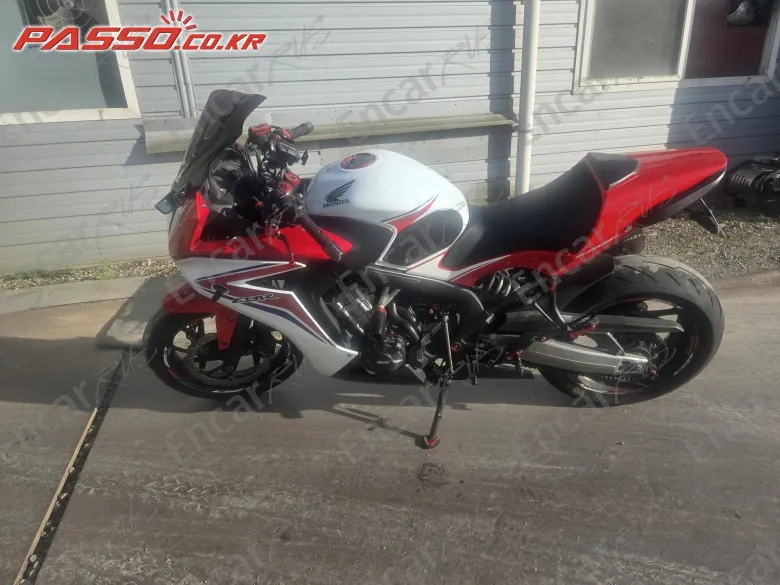 HONDA CBR 650 F - фото 1