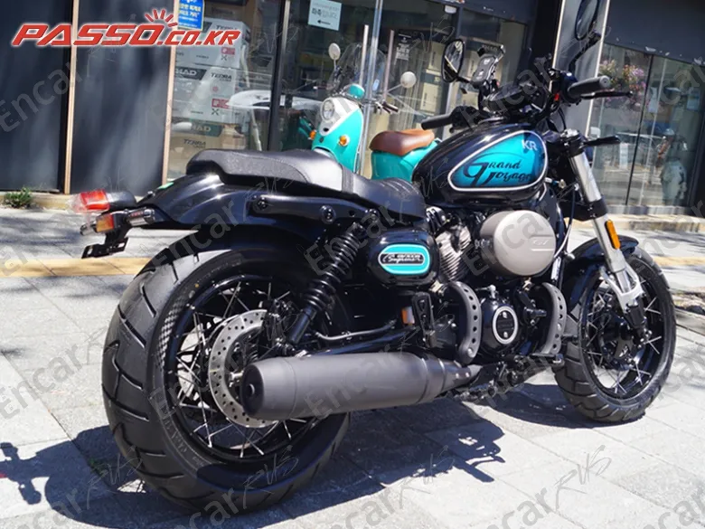 HYOSUNG AQUILA 300 - фото 2