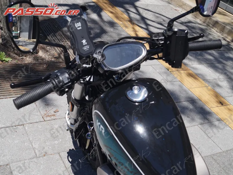 HYOSUNG AQUILA 300 - фото 3