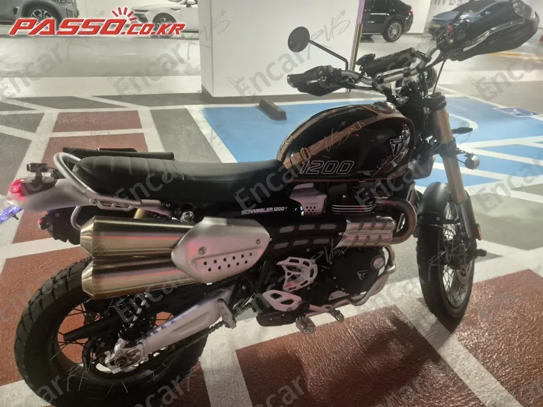 TRIUMPH SCRAMBLER 1200 XE - фото 0
