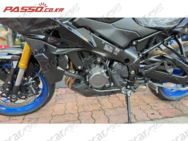 SUZUKI GSX S 1000 GX - фото 4