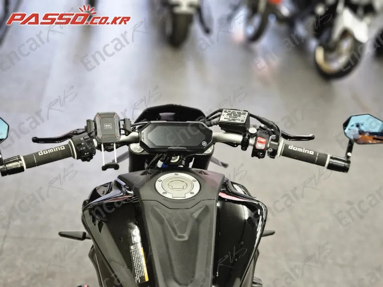 YAMAHA MT 07 - фото 3