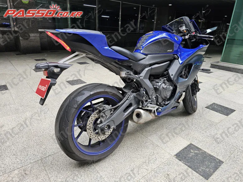 Yamaha Yzf R7 - фото 6
