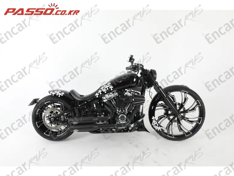 Harley-Davidson Breakout 114 - фото 0