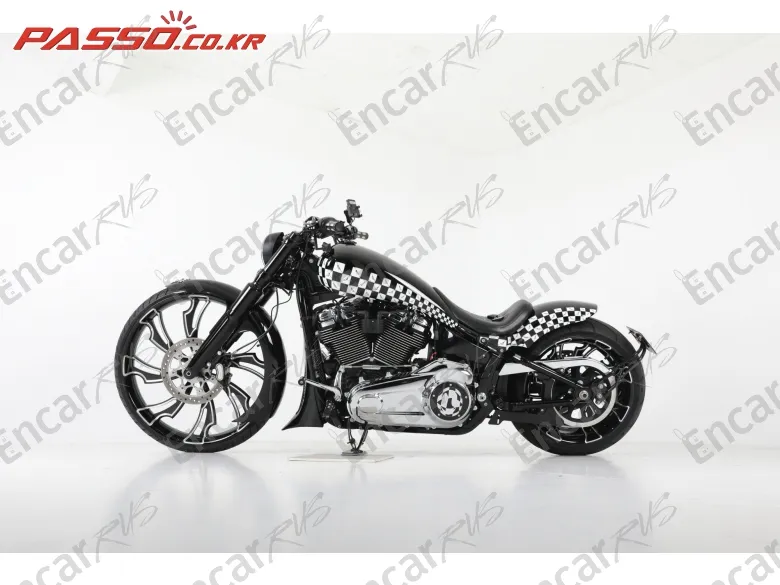 Harley-Davidson Breakout 114 - фото 1