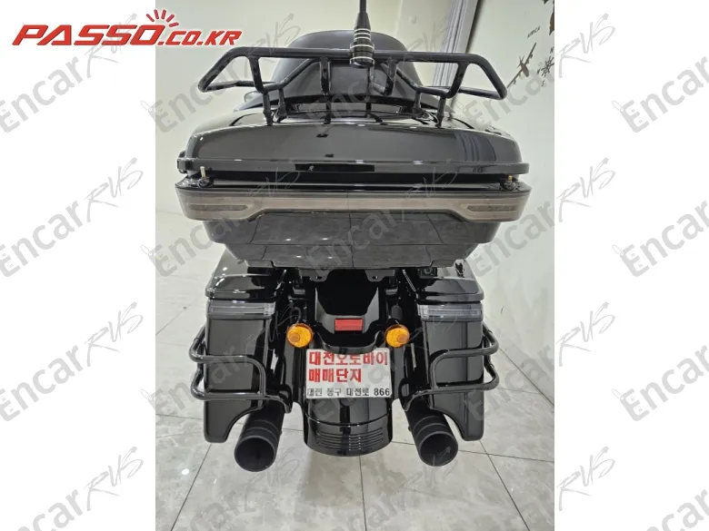 Harley-Davidson Flhxs Street Glide Special - фото 2