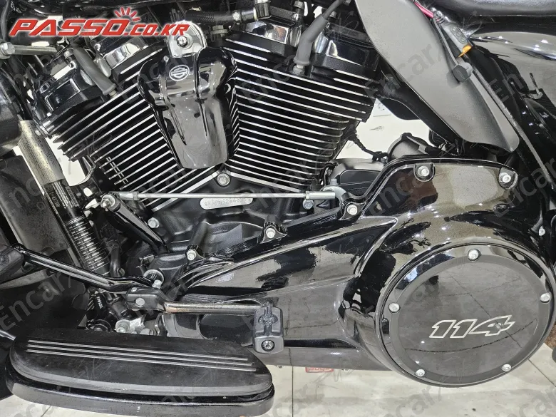 Harley-Davidson Flhxs Street Glide Special - фото 4
