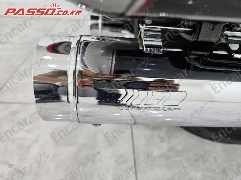 HARLEY-DAVIDSON FLTRU - фото 6