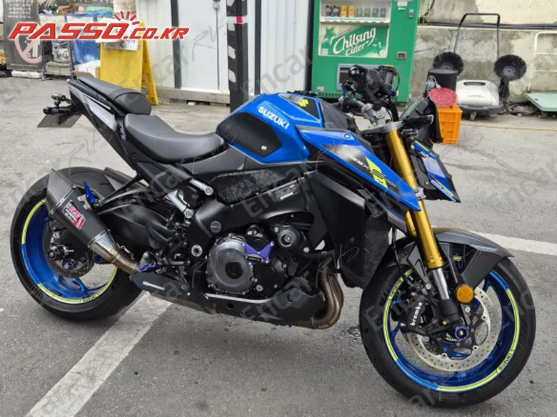 SUZUKI GSX S 1000 - фото 0