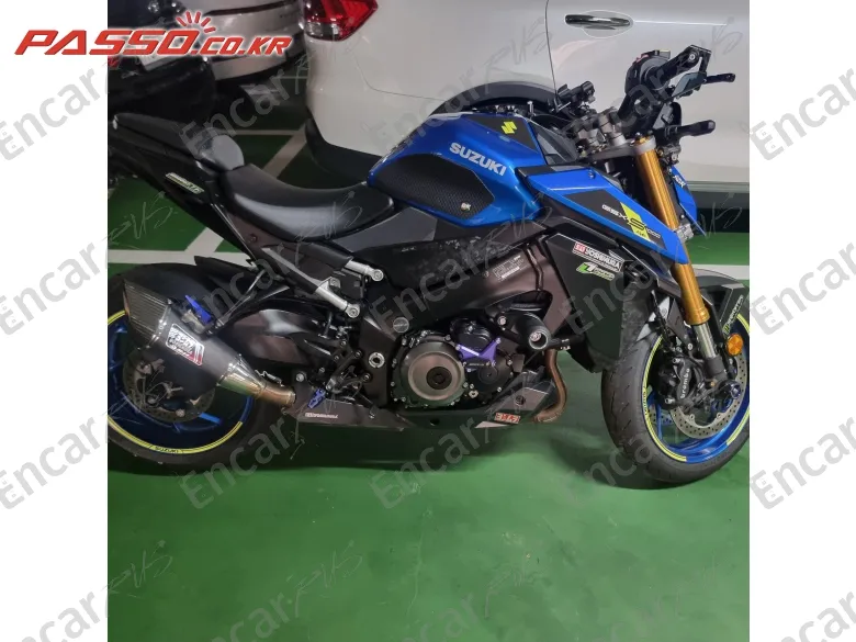 SUZUKI GSX S 1000 - фото 5