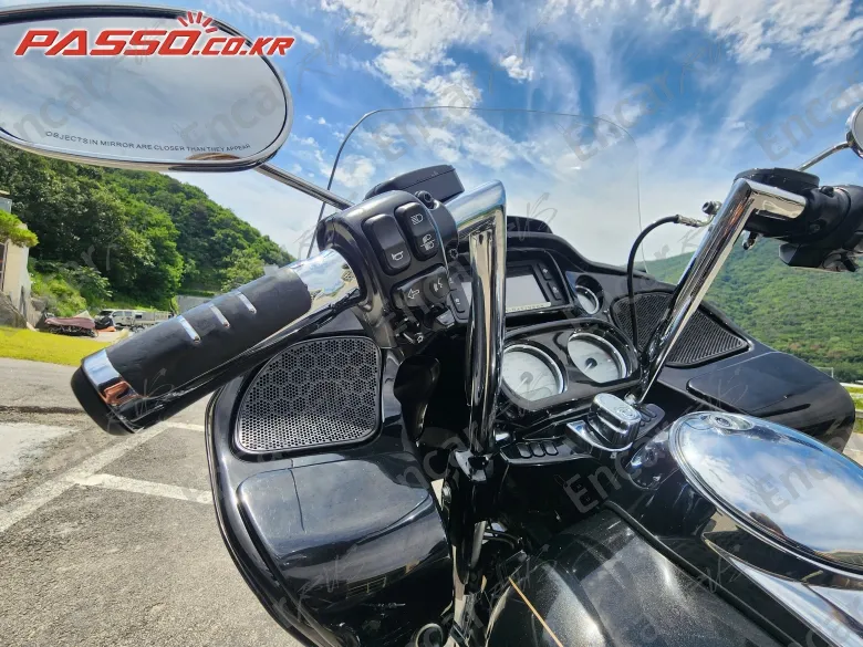Harley-Davidson Road Glide Special - фото 3