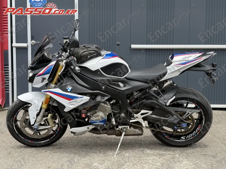 Bmw S 1000 R - фото 1