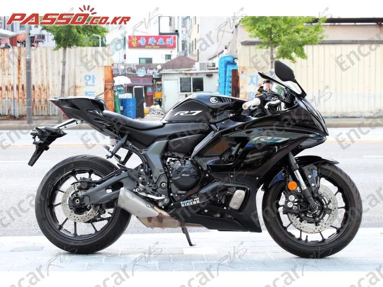 Yamaha Yzf R7 - фото 1