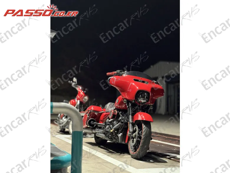 Harley-Davidson Flhxs Street Glide Special - фото 1