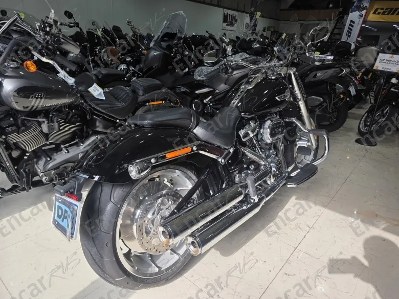 Harley-Davidson Fat Boy 114 - фото 3