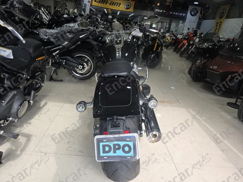 Harley-Davidson Fat Boy 114 - фото 4