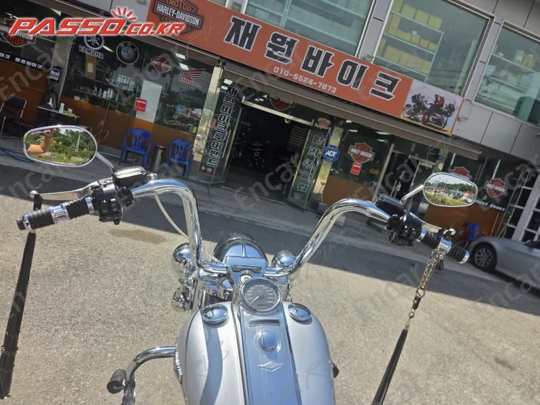 HARLEY-DAVIDSON FLHR - фото 3