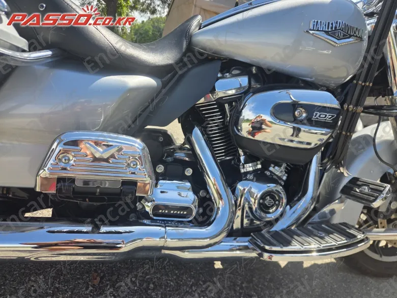 HARLEY-DAVIDSON FLHR - фото 4