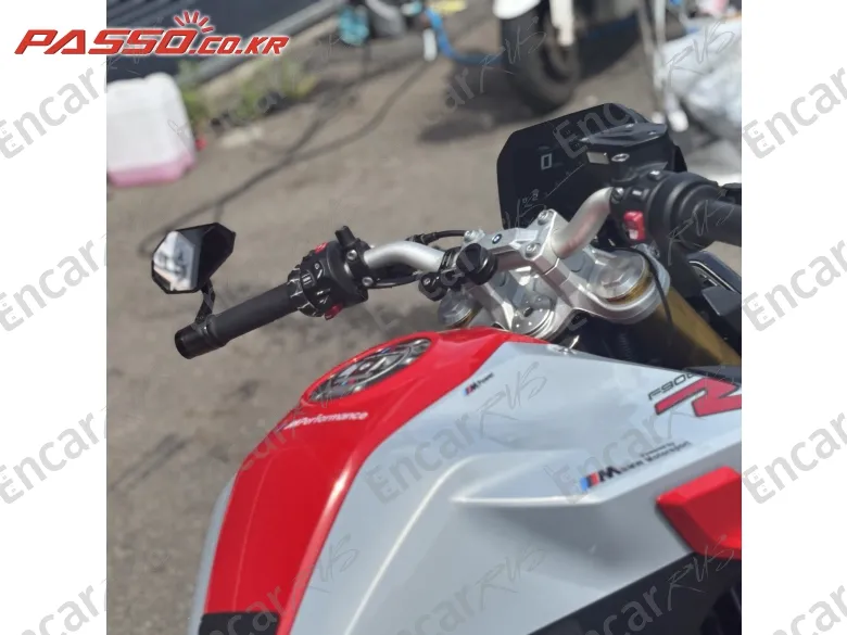 BMW F 900 R - фото 3