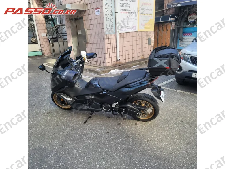 Yamaha T Max 560 - фото 4