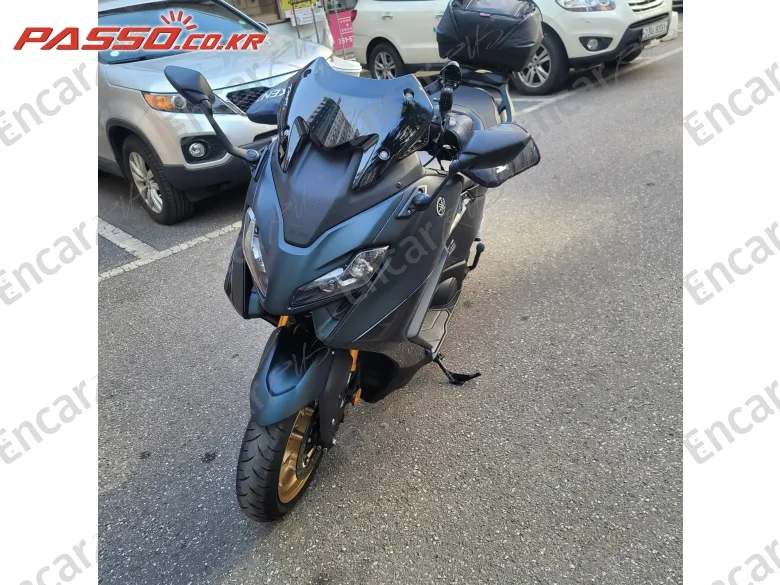 Yamaha T Max 560 - фото 6