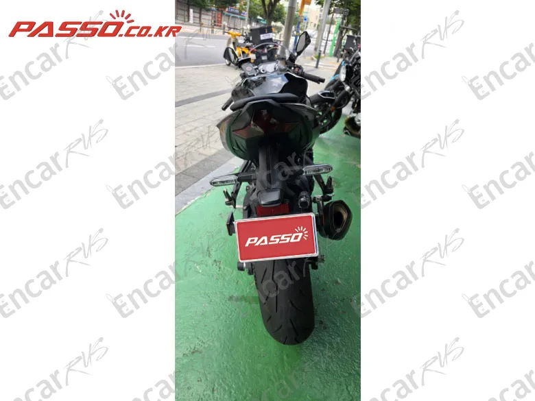 Kawasaki Zx 6 R - фото 2