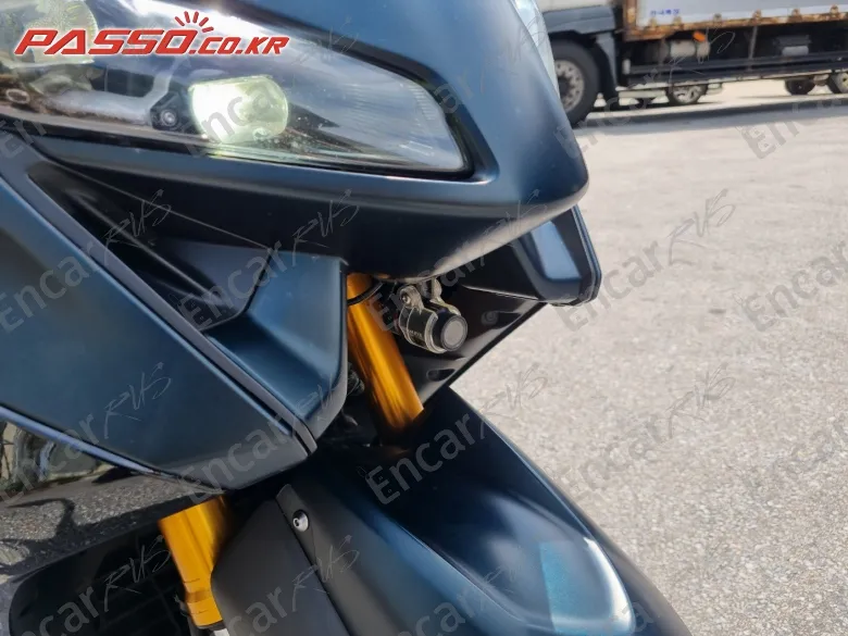 Yamaha T Max 560 - фото 6