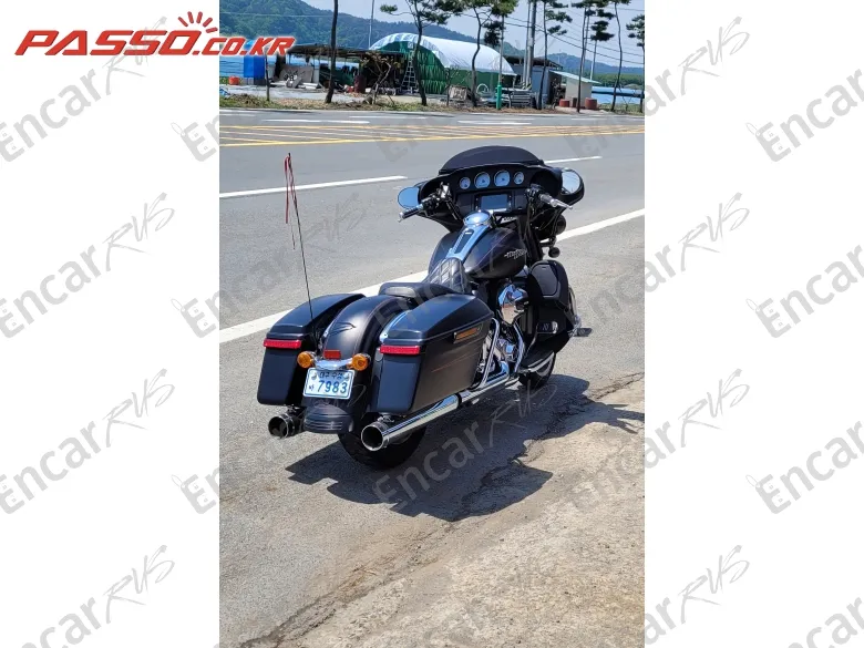 Harley-Davidson Flhxs Street Glide Special - фото 2