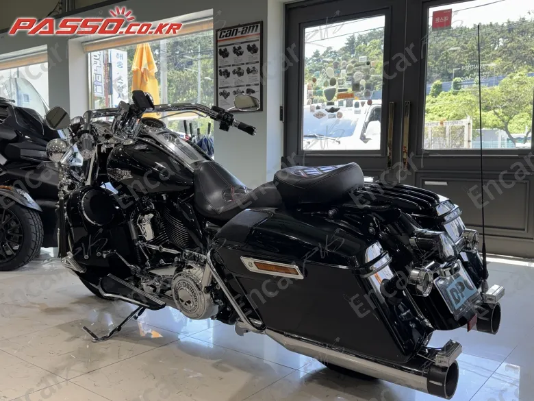 Harley-Davidson Road King Special - фото 4