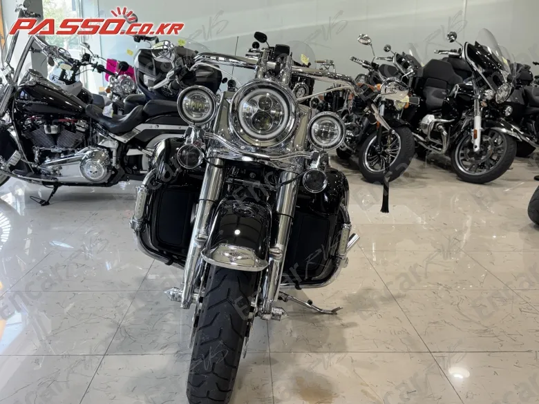 Harley-Davidson Road King Special - фото 6