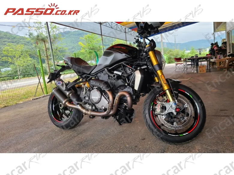 Ducati Monster 1200 S - фото 6