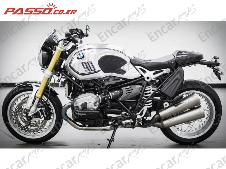 Bmw R Nine T - фото 1