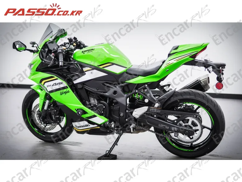 Kawasaki Ninja Zx 4 Rr - фото 3