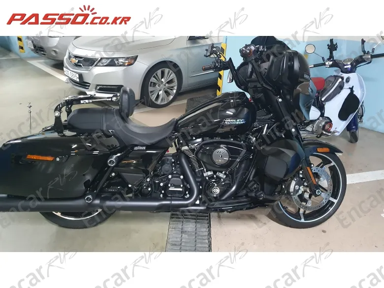 Harley-Davidson Flhxs Street Glide Special - фото 0
