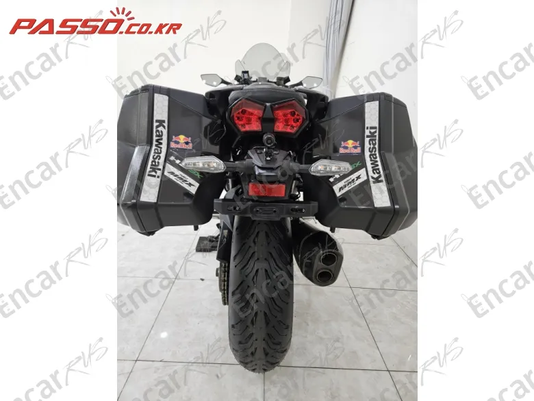 KAWASAKI NINJA H2 SX SE PLUS ABS - фото 2