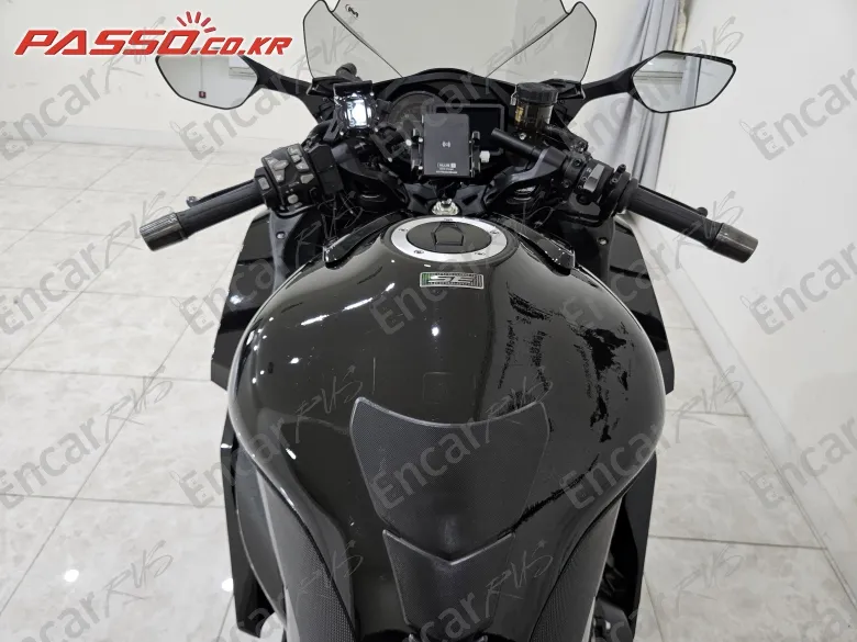 KAWASAKI NINJA H2 SX SE PLUS ABS - фото 3