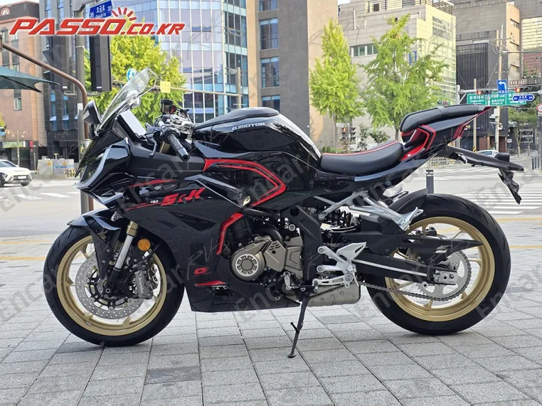 QJMOTOR SRK 421 RR - фото 1
