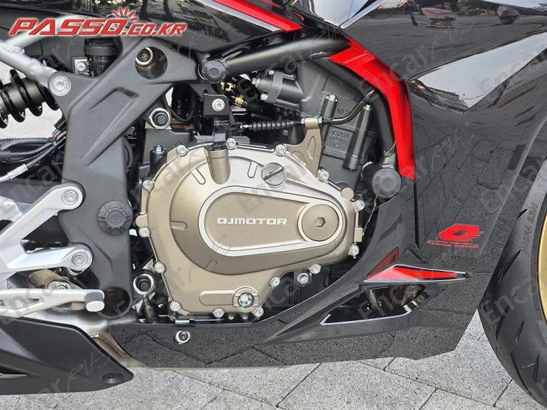 QJMOTOR SRK 421 RR - фото 4