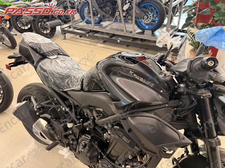 Kawasaki Z 900 Abs - фото 4