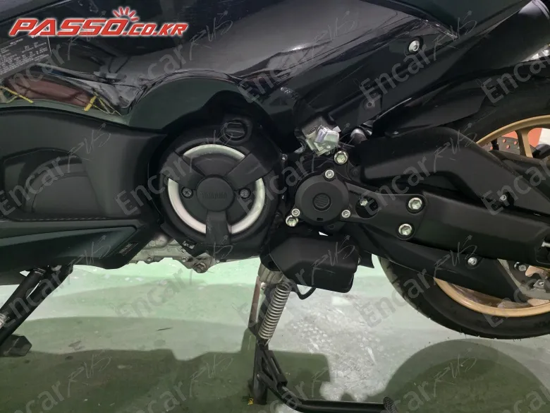 Yamaha T Max 560 - фото 4