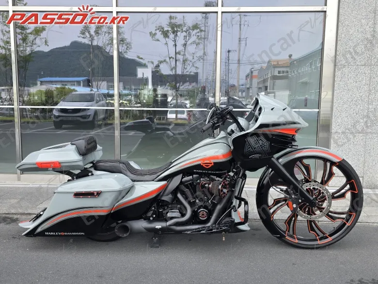 HARLEY-DAVIDSON FLTRX - фото 0